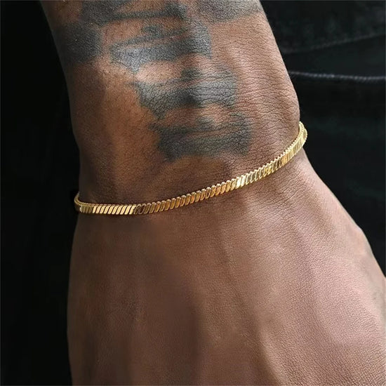 The Spine Chain
